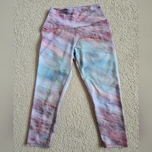 🌈 Evolution & Creation High Waist Multi-Color Pastels Cropped Leggings Medium